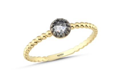 Oval Taş Elmas Yüzük