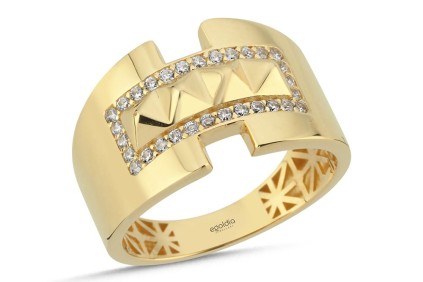 Oval Tasarım Kare Taşlı Yüzük