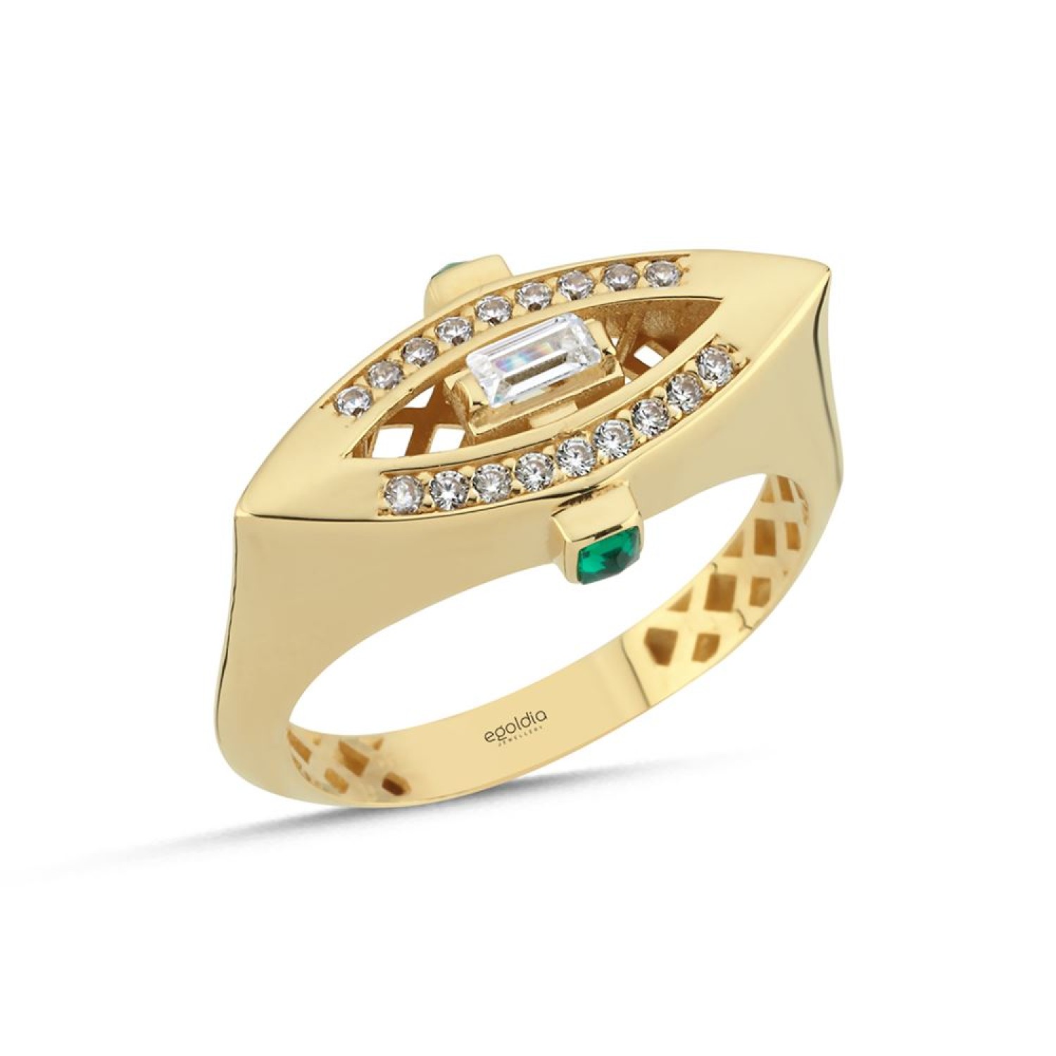 Oval Tasarım Yeşil Taşlı Yüzük