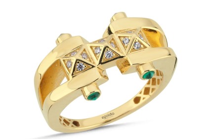 Kare Çubuk Tasarım Yeşil Taşlı Yüzük