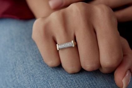 Beyaz Taşlı Mavi Taşlı Yassı Tasarım Baget