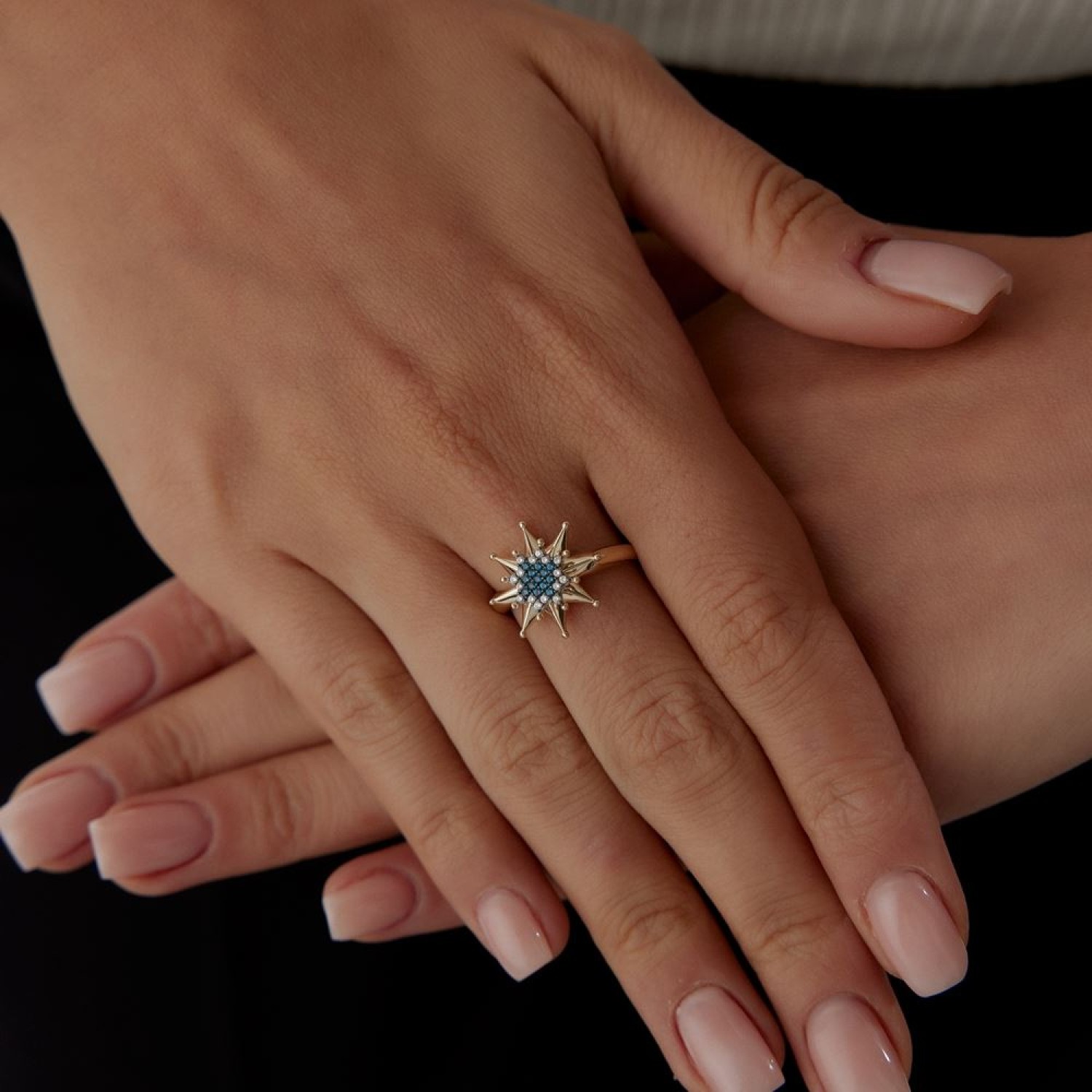 Yıldız Tasarım Beyaz Ve Mavi Taşlı Yüzük