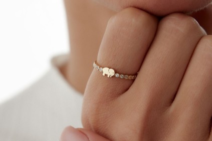 Fil Nokta Taşlı Yüzük