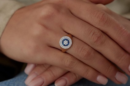 Oval Çizgi Tasarım Mavi Beyaz Taşlı Yüzük