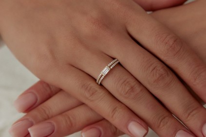 İki Sıra Taşlı Baget Yüzük