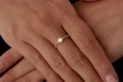 Yonca Nokta Tasarım Taşlı Yüzük