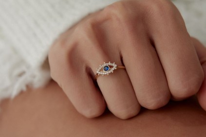 Safir Taşlı Göz Yüzük