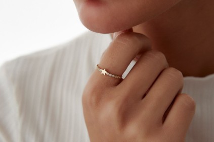 Yıldız Nokta Taşlı Tasarım Yüzük