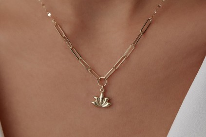 Yaprak Tasarım Kolye