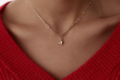 Kalp Ataç Pullu Kolye