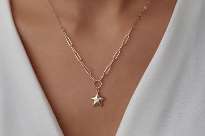 Kalp Ataç Pullu Taşlı Kolye