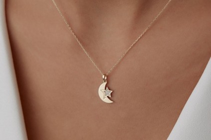 Ay Yıldız Taşlı Kolye