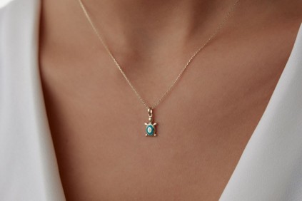 Kaplumbağa Mineli Tasarım Kolye