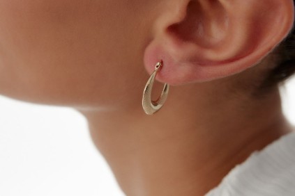 U Tırtıklı Tasarım Halka Küpe