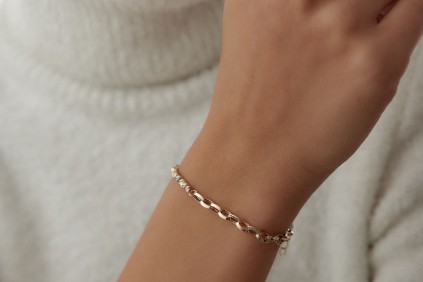 Hallow Dorika Spor Bileklik