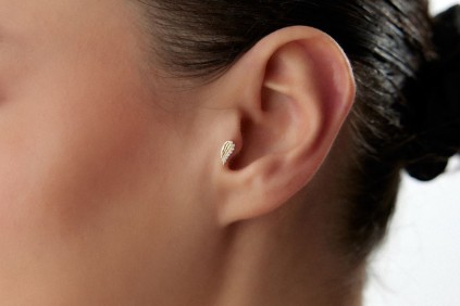 Yaprak Tasarım Taşlı Piercing