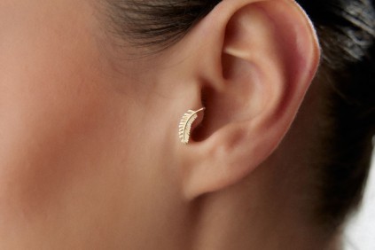 Yaprak Tasarım Taşlı Piercing