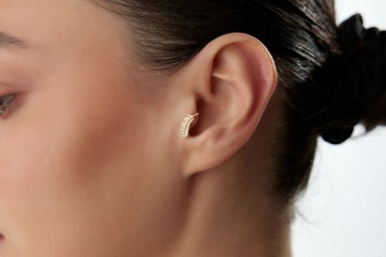 Yaprak Tasarım Taşlı Piercing