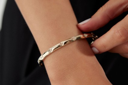 Taşlı Tasarım Kelepçe