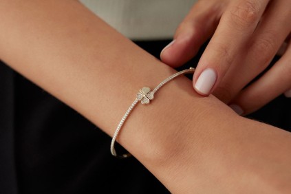 Yonca Taşlı Kelepçe