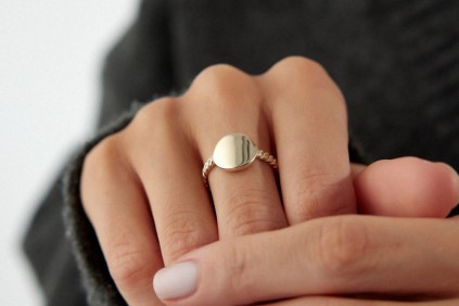 Burgu Plaka Tasarım Yüzük