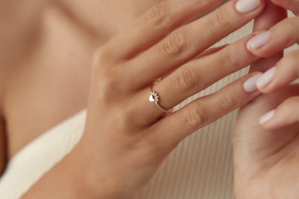 Kalp Taşlı Yüzük