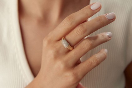 Bombeli Taşlı Yüzük