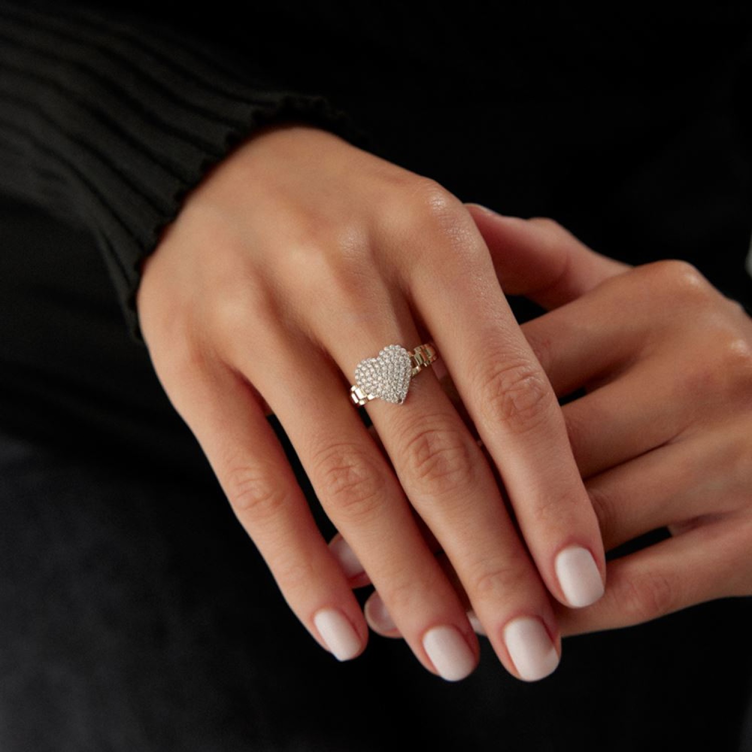 Kalp Taşlı Yüzük