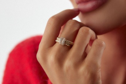 Burgu Taşlı Düğüm Yüzük