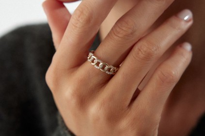 Burgu Taşlı Yüzük