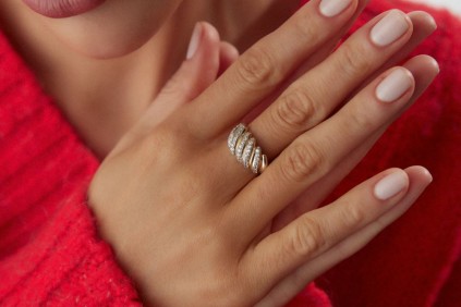 Midye Taşlı Yüzük