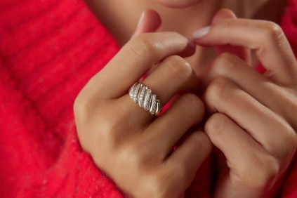 Midye Taşlı Yüzük