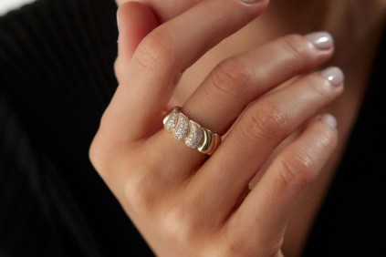 Midye Taşlı Yüzük