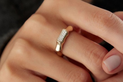 Bombeli Taşlı Yüzük