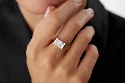 Fantazi Taşlı Yüzük