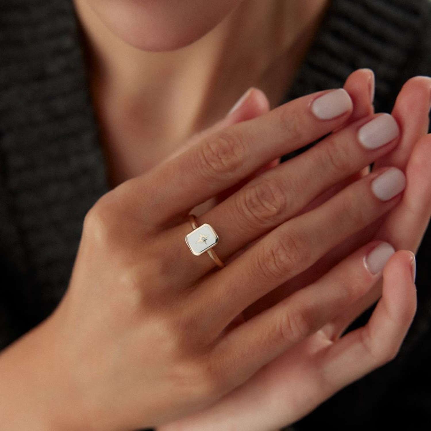 Deniz Yıldız Mineli Yüzük