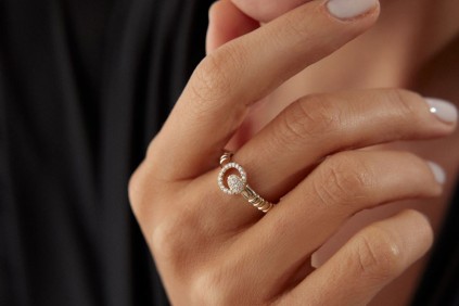 Taşlı Yuvarlak Yüzük