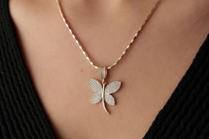 Kelebek Taşlı Kolye Ucu