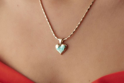 Kalp Mineli Kolye Ucu