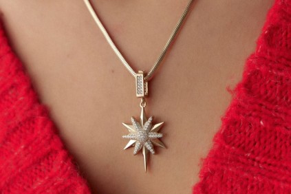 Kutup Yıldız Taşlı Charm Kolye Ucu