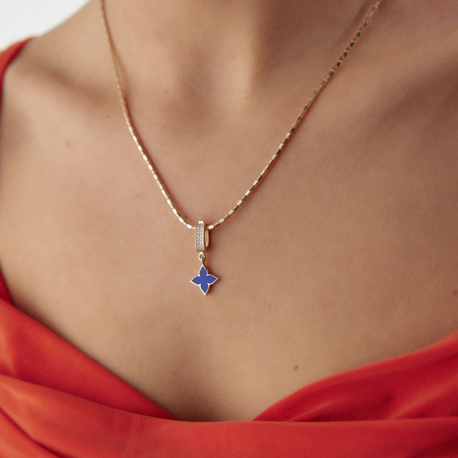 Yonca Lacivert Mineli Charm Kolye Ucu