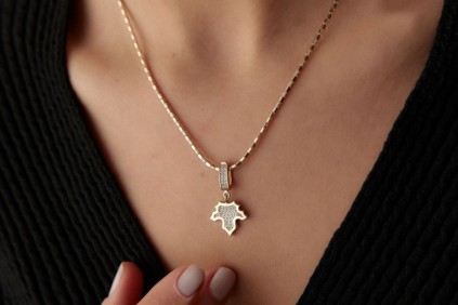 Yaprak Taşlı Charm Kolye Ucu