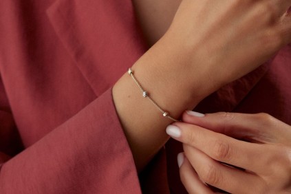 Üç Renk Dorika Top Bileklik