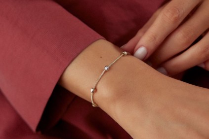 Üç Renk Dorika Top Bileklik