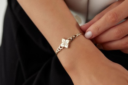 Yonca Taşlı İtalyan Zincir Bileklik