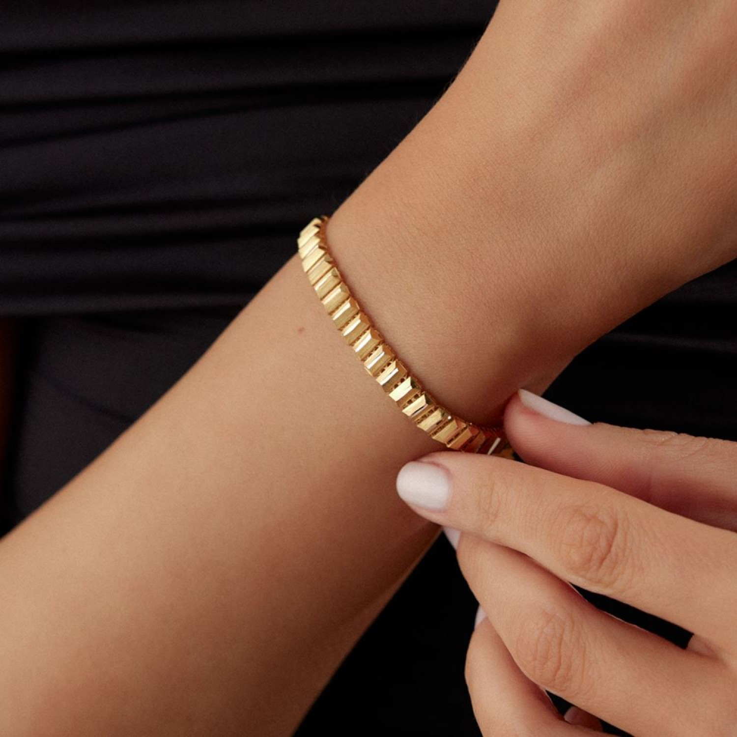 Kırmızı Tasarım Bileklik