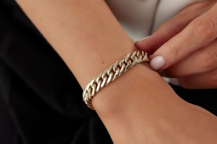 İçi Boş Hallow Gurmet Bileklik