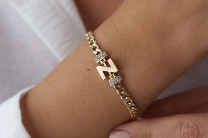 Gurmet Harfli Taşlı Bileklik