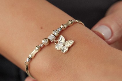 Taşlı Dorika Toplu Kelebek Bileklik