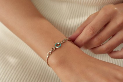 Halka Mineli Bileklik